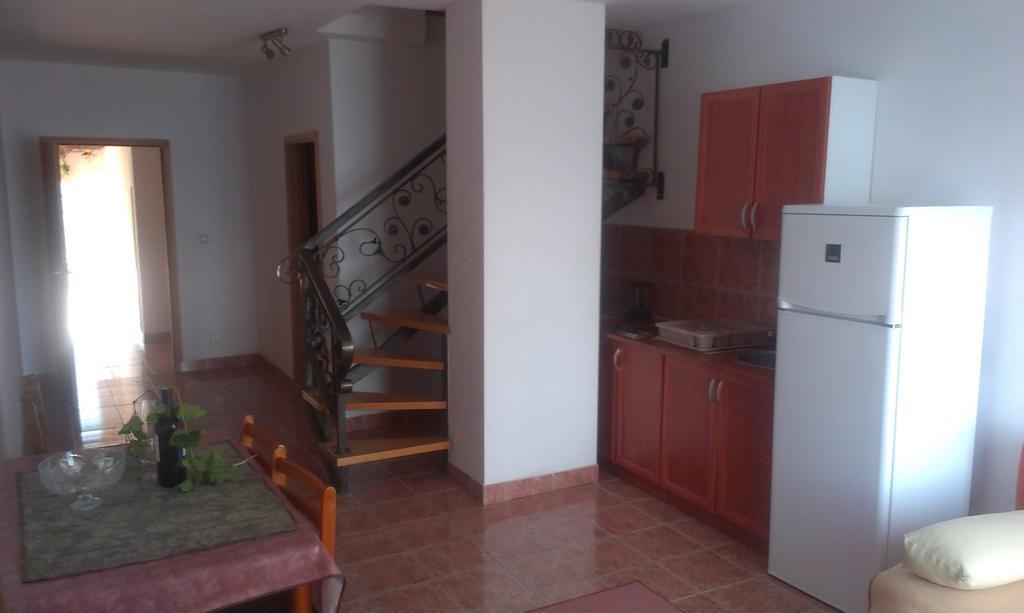Apartment Stana Novi Vinodolski Exterior photo
